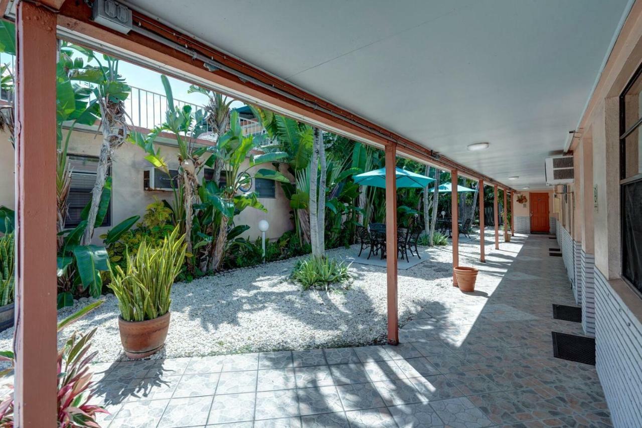 Sea Garden By The Sea Hotel Lauderdale-by-the-Sea Exterior foto